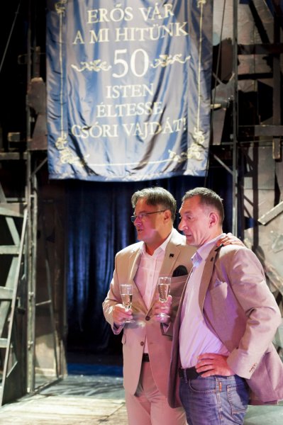 20150702140348__REW2894