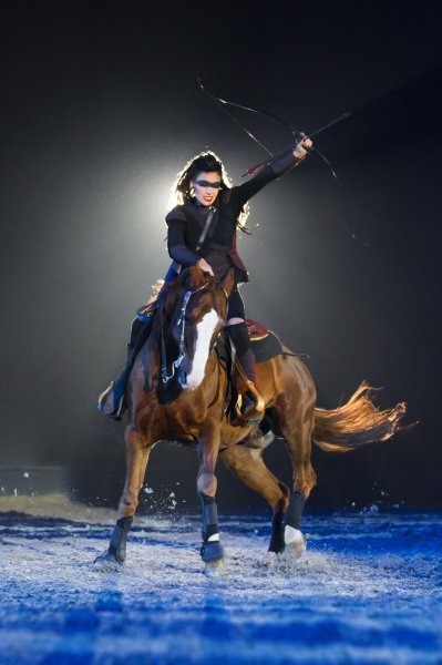 016_APASSIONATA_Im_Bann_des_Spiegels