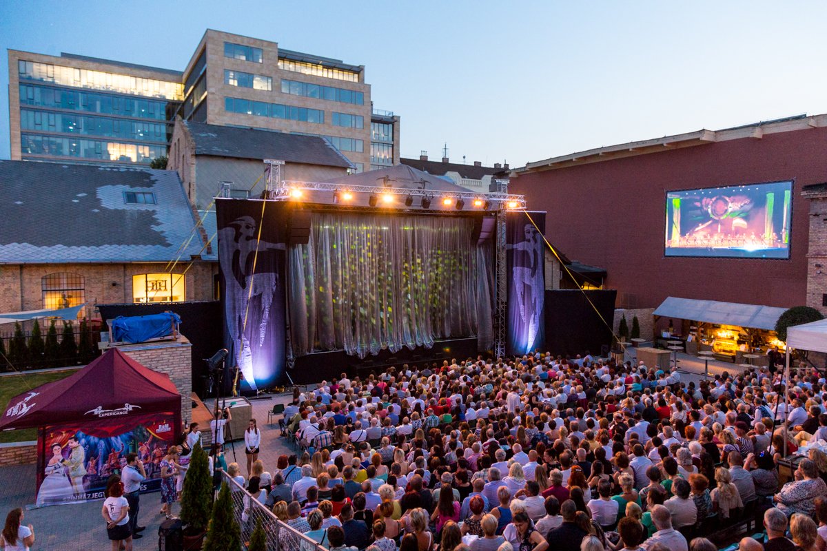 ExperiDance_Gyongyhaju_Lany_Balladaja_160805_LR-138