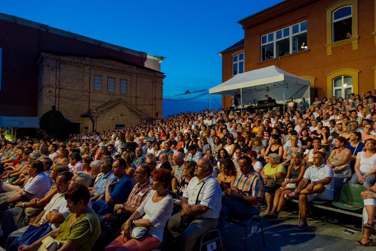 ExperiDance_Gyongyhaju_Lany_Balladaja_160805_LR-144